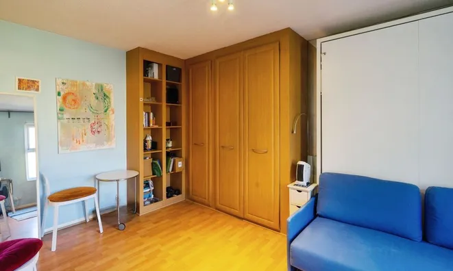 Недвижимость Coopers Close: 12