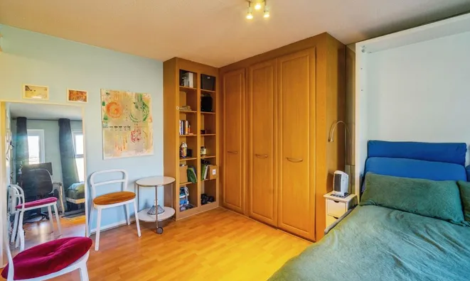 Недвижимость Coopers Close: 13