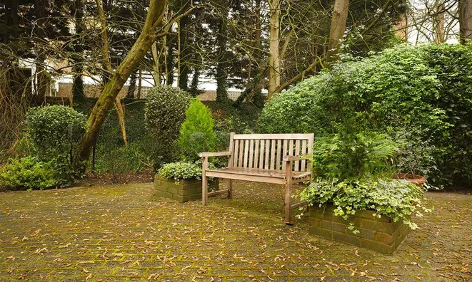 Недвижимость Riverside Drive: 6