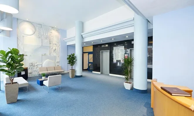 Недвижимость Skyline Plaza, Commercial Road, Aldgage East: 1