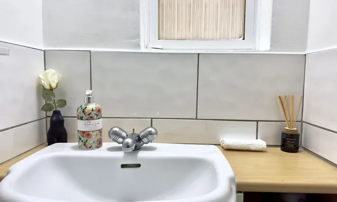 Недвижимость Hallfield Estate: 5