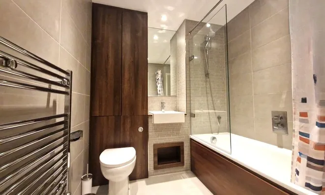 Недвижимость Spacious 1 Bed Flat, Woodberry Down: 3