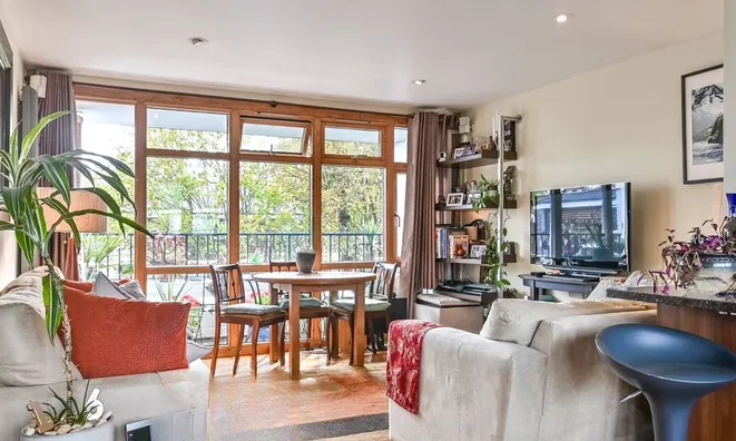 Недвижимость Royal College Street, Camden: 1