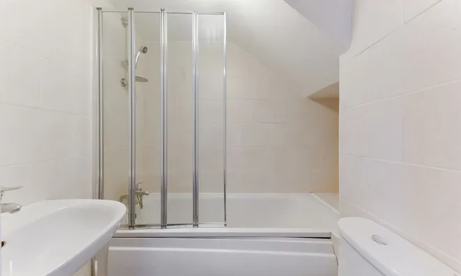 Недвижимость Oaklands Grove: 6