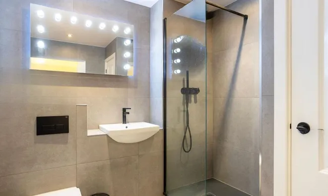 Недвижимость 37 Bedford Road, Clapham: 2