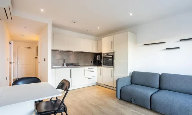 Недвижимость 37 Bedford Road, Clapham: 7