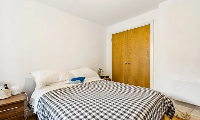 Недвижимость Dolphin House, Smugglers Way: 3