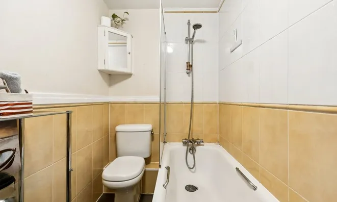 Недвижимость Dolphin House, Smugglers Way: 5