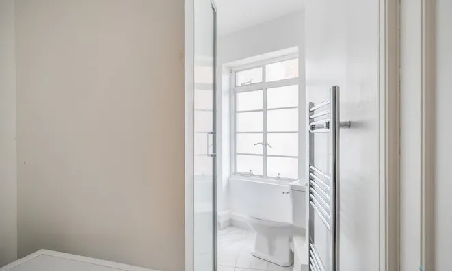 Недвижимость Rossmore Court, Park Road: 2