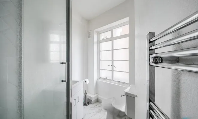 Недвижимость Rossmore Court, Park Road: 3