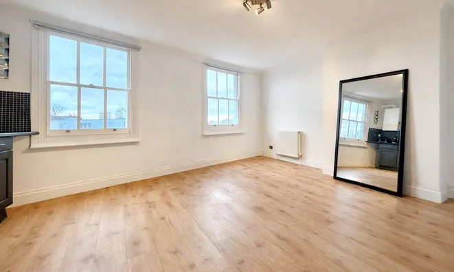 Недвижимость Voltaire Road: 5