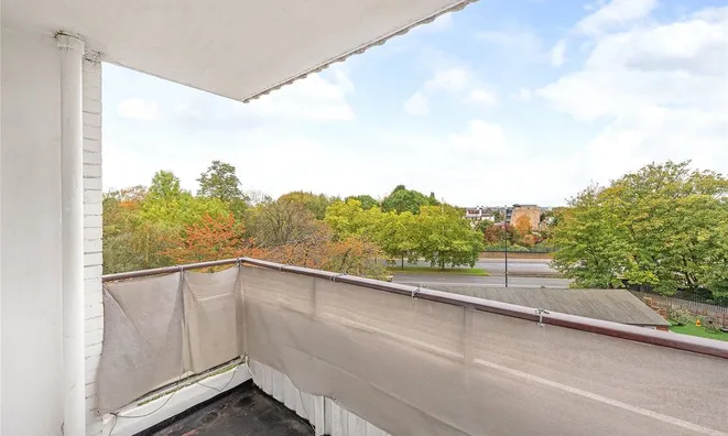 Недвижимость Woodhall House, Fitzhugh Grove, Wandsworth: 5