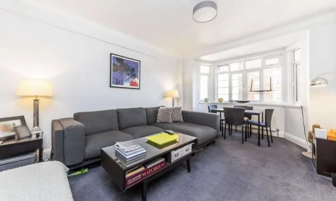 Недвижимость Pembroke Road, Kensington: 1