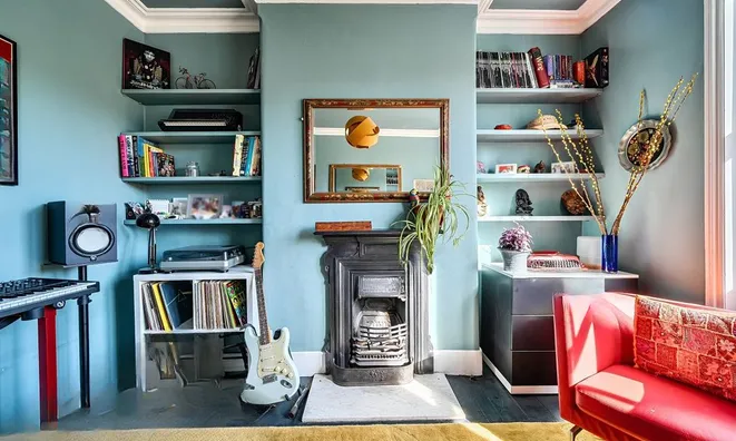 Недвижимость Amelia Street: 8