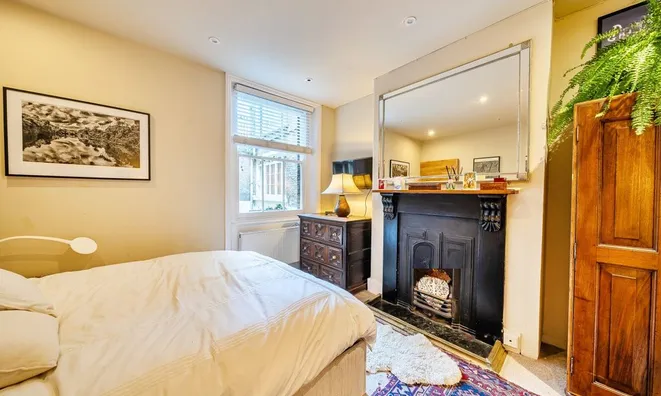 Недвижимость Amelia Street: 17