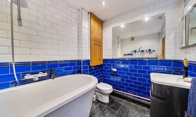 Недвижимость Amelia Street: 20