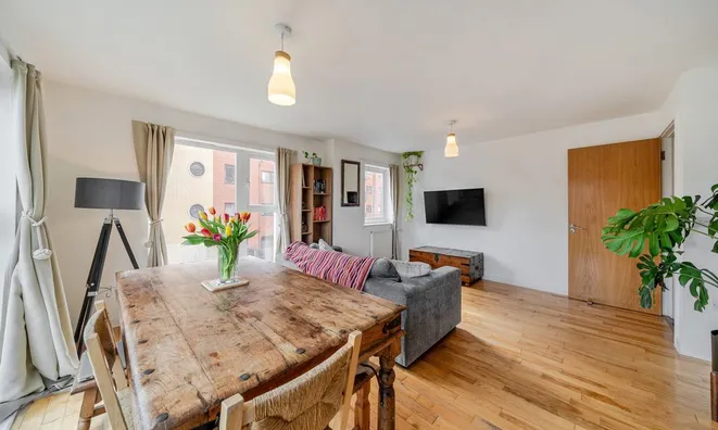 Недвижимость Calypso Crescent: 3