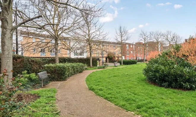 Недвижимость Calypso Crescent: 14