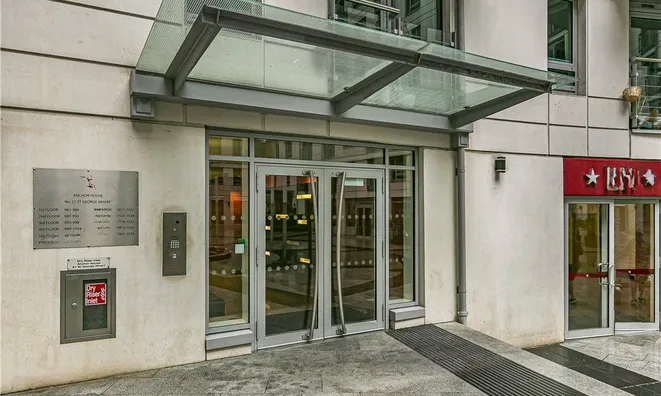 Недвижимость St. George Wharf: 6