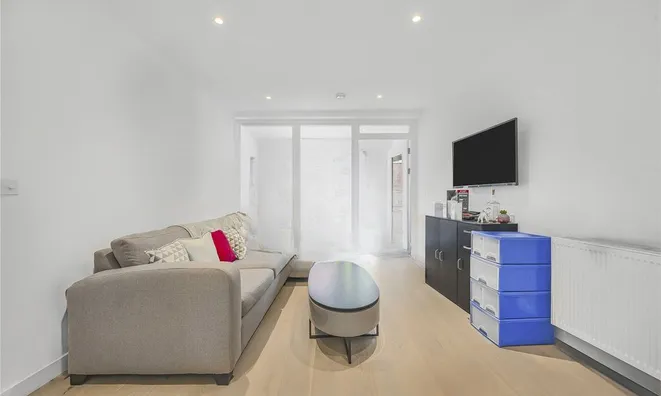 Недвижимость Wilkinson Close: 2