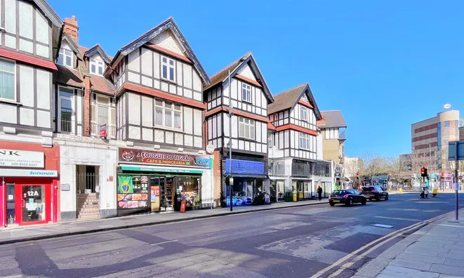 Недвижимость High Road, Willesden: 11