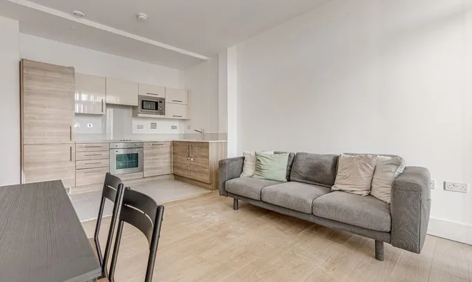 Недвижимость Cornell Square, South Lambeth: 3