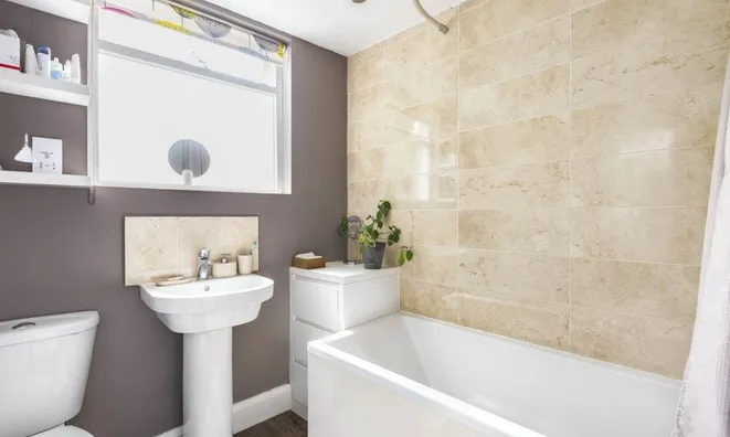 Недвижимость Fort Road: 2