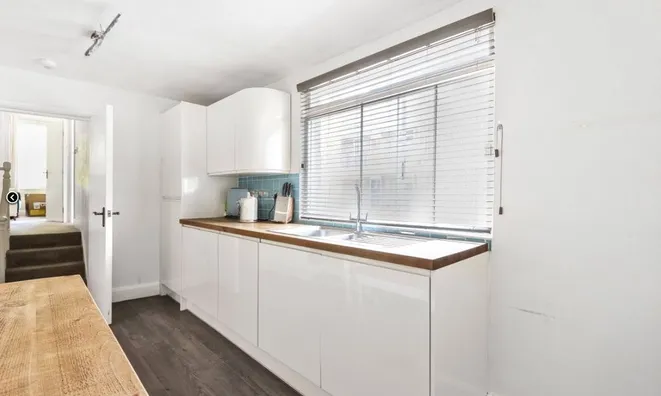 Недвижимость Fort Road: 4