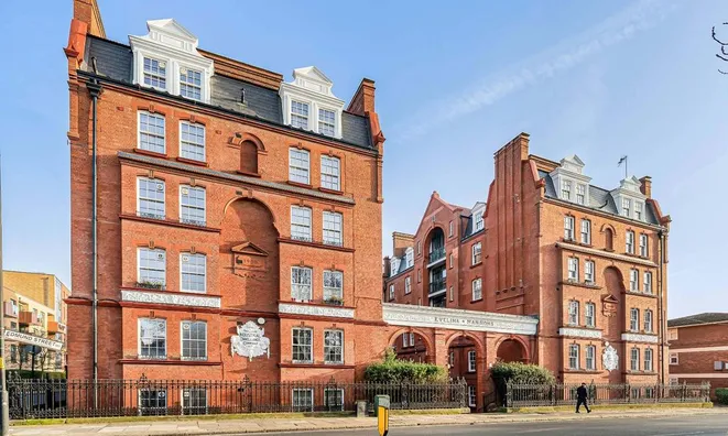 Недвижимость New Church Road: 8