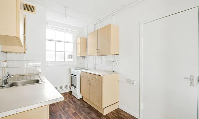 Недвижимость New Church Road: 4