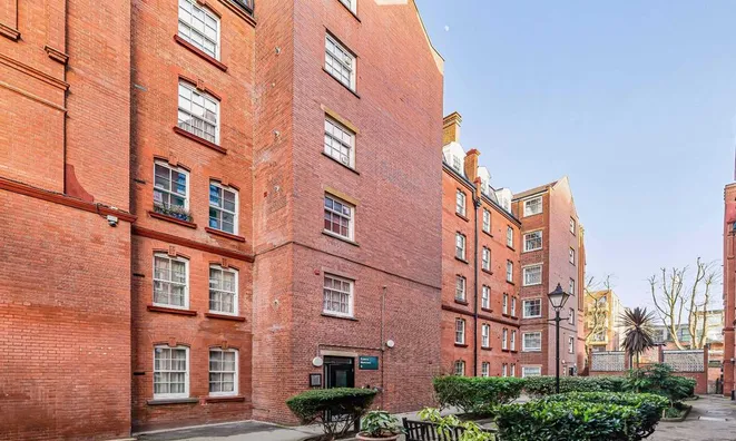 Недвижимость New Church Road: 6