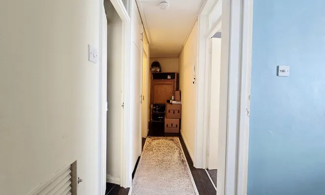 Недвижимость Rufford Tower, Lexden Road: 8