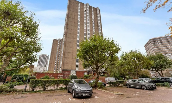 Недвижимость Bramlands Close: 5