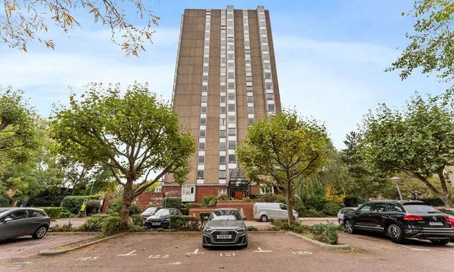 Недвижимость Bramlands Close: 11