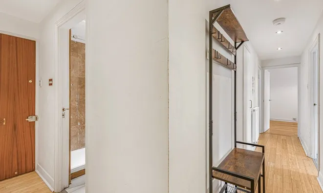 Недвижимость Bramlands Close: 13