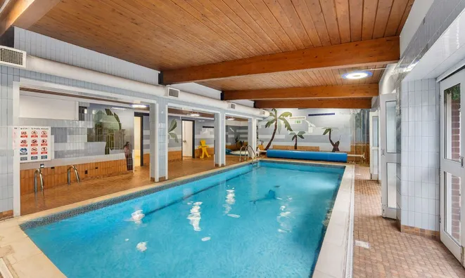 Недвижимость Bramlands Close: 18