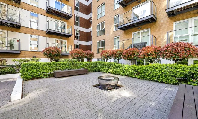 Недвижимость Bromyard Avenue: 11