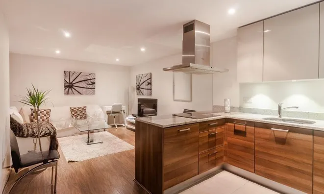 Недвижимость Bromyard Avenue: 6