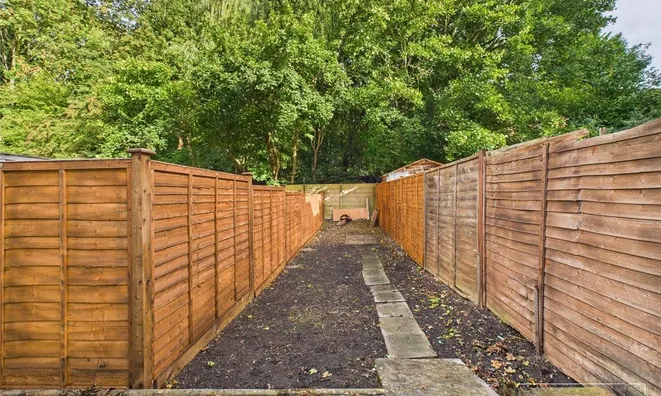 Недвижимость Braemar Avenue, Neasden: 2