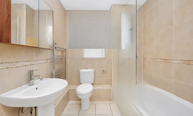 Недвижимость Robson Avenue: 1