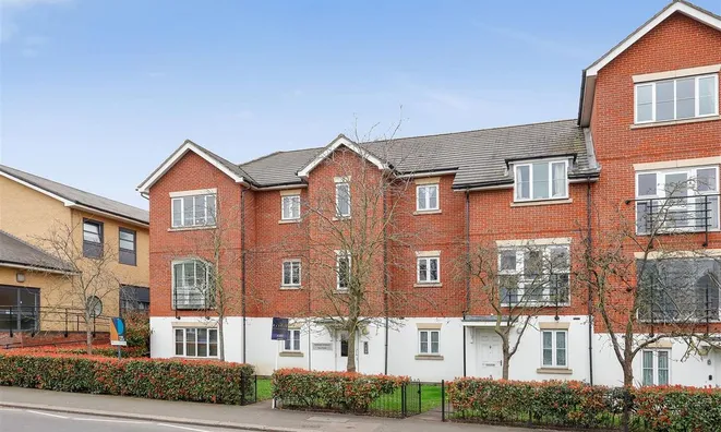 Недвижимость Robson Avenue: 2