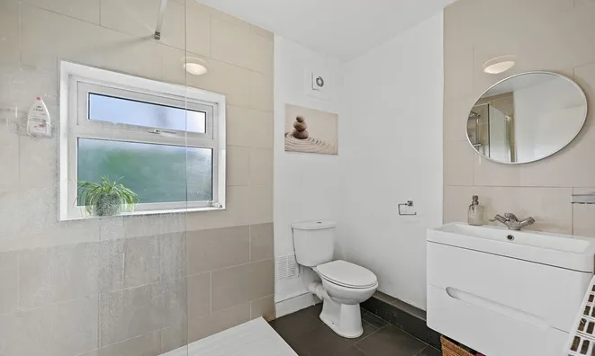 Недвижимость Howard Road: 1