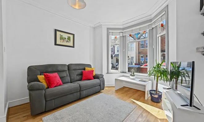 Недвижимость Howard Road: 2