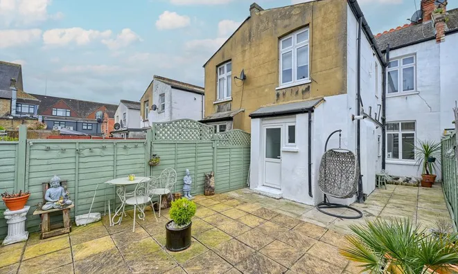 Недвижимость Howard Road: 4