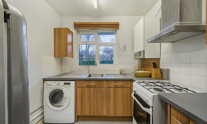 Недвижимость Henley Close, St Marychurch Street: 16