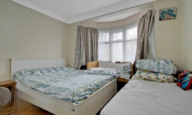 Недвижимость Southview Avenue: 2