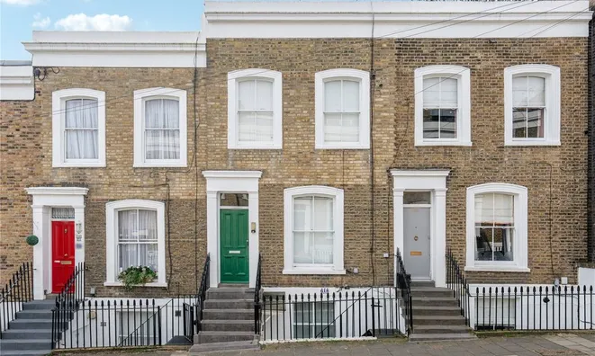 Недвижимость Queens Head Street: 6