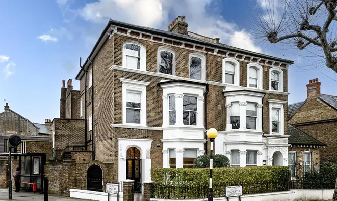 Недвижимость Highlever Road: 5