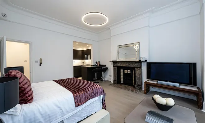 Недвижимость Highlever Road: 8