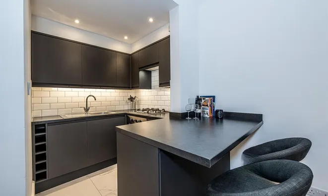 Недвижимость Highlever Road: 9